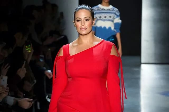 Jak zostać modelką XXL i osiągnąć sukces w branży mody plus size