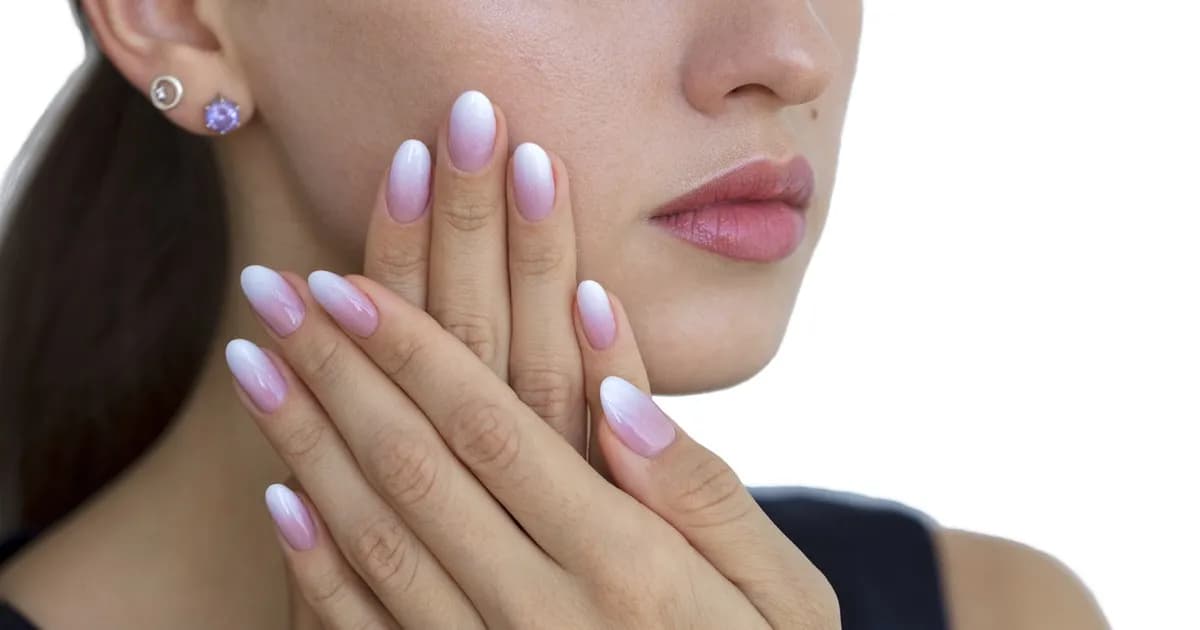 Jak zrobić ombre na paznokciach - proste metody i najczęstsze błędy